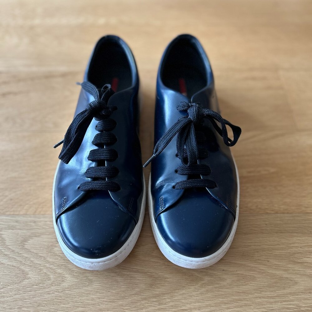 Authentic Prada Navy Blue Brushed Spazzolato Sneakers 4E2996 Size 7.5